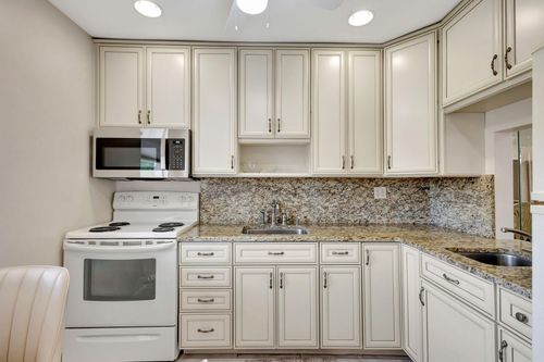 104 Plymouth M, West Palm Beach, FL, 33417-1654 | Card Image