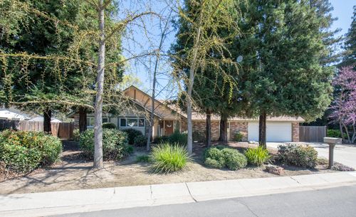31174 Tower Rd, Visalia, CA, 93292-9360 | Card Image