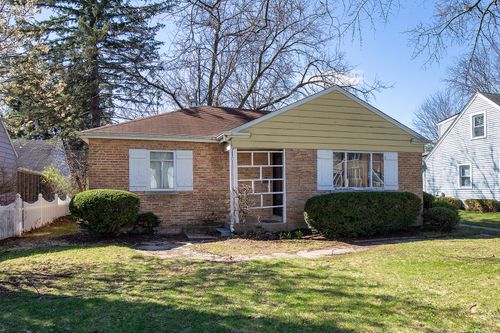 2325 Illinois Rd, Northbrook, IL, 60062-5238 | Card Image