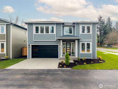 18554 Stone Ave N, Shoreline, WA, 98133-4014 | Card Image