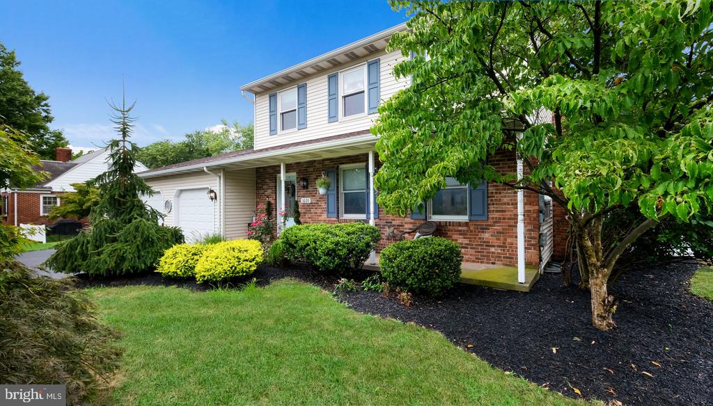 Bustard Rd, Harleysville, PA 19438