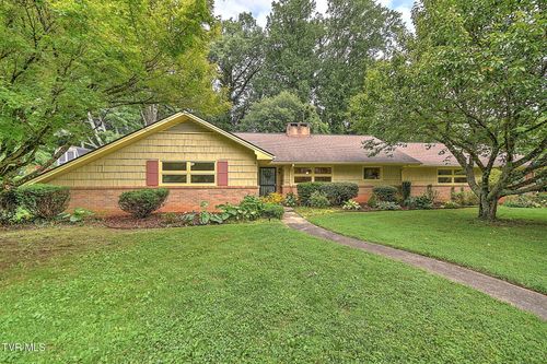 1507 Woodland Ave, Johnson City, TN, 37601-2635 | Card Image