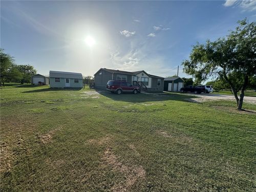 1312 Antonia St, Sinton, TX, 78387-3931 | Card Image