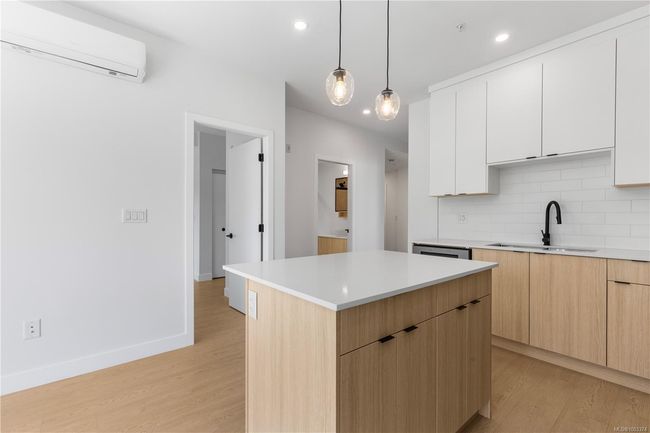 320 - 2629 Millstream Rd, Condo with 2 bedrooms, 1 bathrooms and 1 parking in Langford BC | Image 15