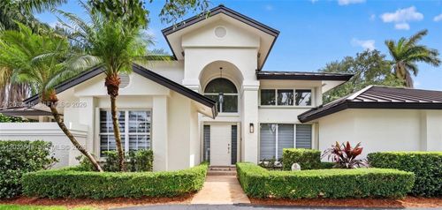 8224 Sw 178th Ter, Palmetto Bay, FL, 33157-6140 | Card Image