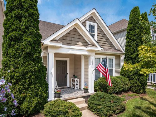 5623 Holly River Ave, Dublin, OH, 43016-6183 | Card Image