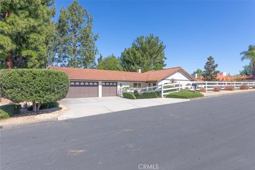 40265 Paseo Sereno, Temecula, CA, 92591 | Card Image