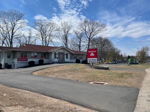 c-258 Middle St, Bristol, CT, 06010-7492 | Card Image