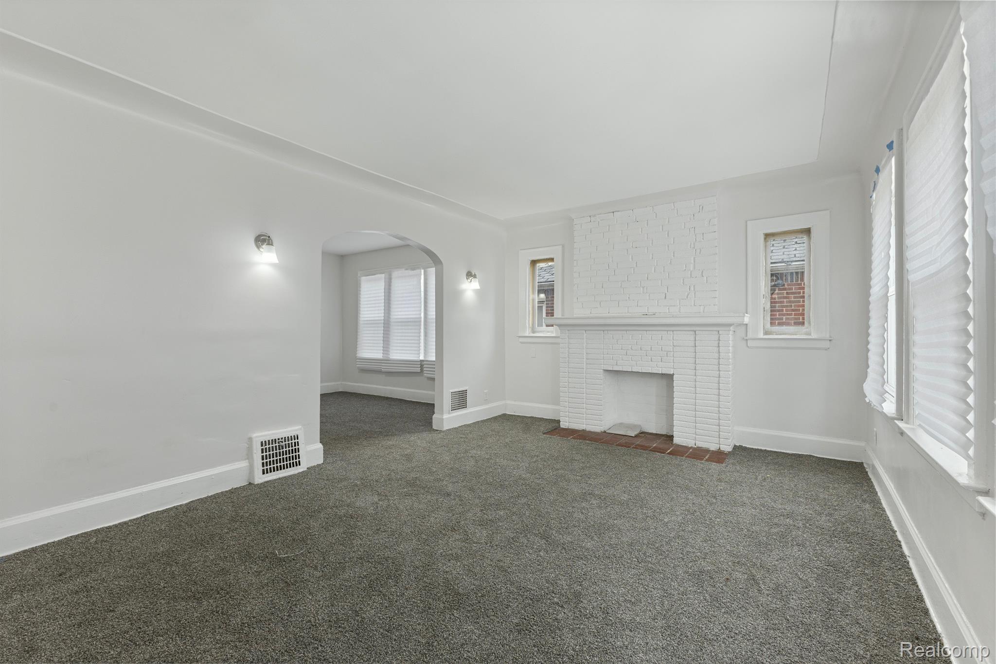 Residential Lease in Detroit 5