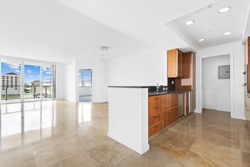 apt-803-1819 Se 17th St, Fort Lauderdale, FL, 33316-3059 | Card Image