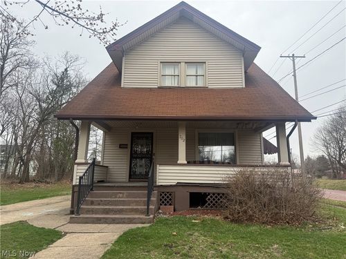 702 Delaware Ave, Youngstown, OH, 44510-1247 | Card Image