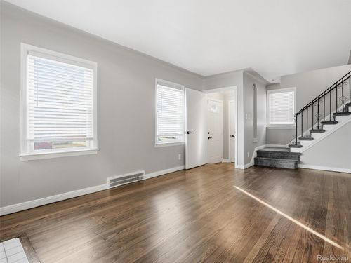 18684 Murray Hill Street, Detroit, MI, 48235 | Card Image