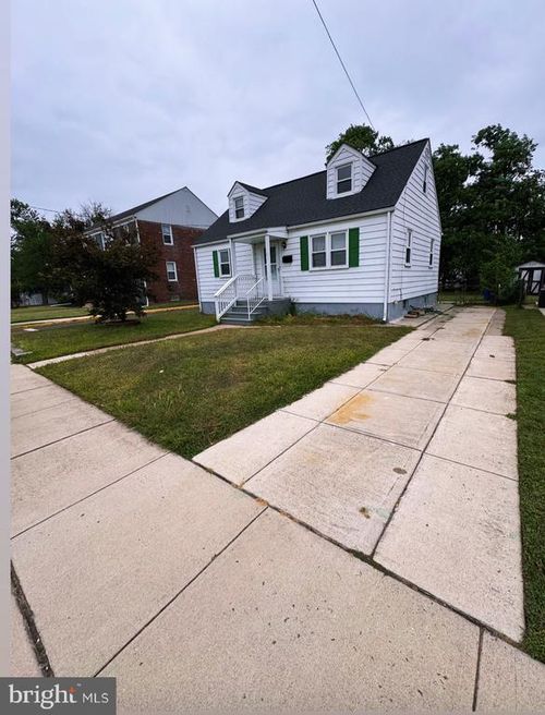 101 6th St, Brooklawn, NJ, 08030-2637 | Card Image
