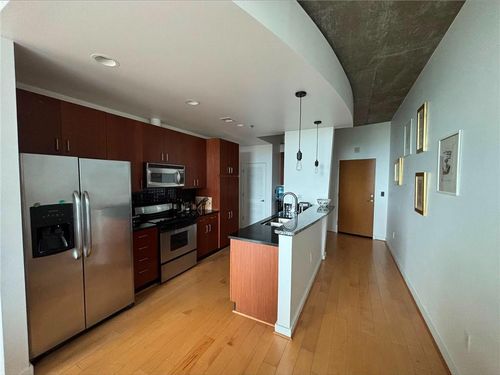 1117-943 Peachtree St Ne, Atlanta, GA, 30309-4464 | Card Image