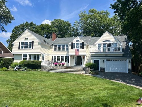 247 Ocean Ave, Marblehead, MA, 01945-3700 | Card Image