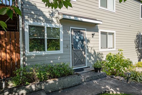 apt-1-295 Tolman Creek Rd, Ashland, OR, 97520-7308 | Card Image