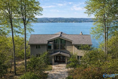 1513 Amber Ln, Guntersville, AL, 35976-2431 | Card Image