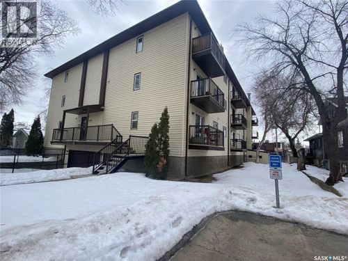 1006 9th St E, Saskatoon, SK, S7H0N2 | Card Image