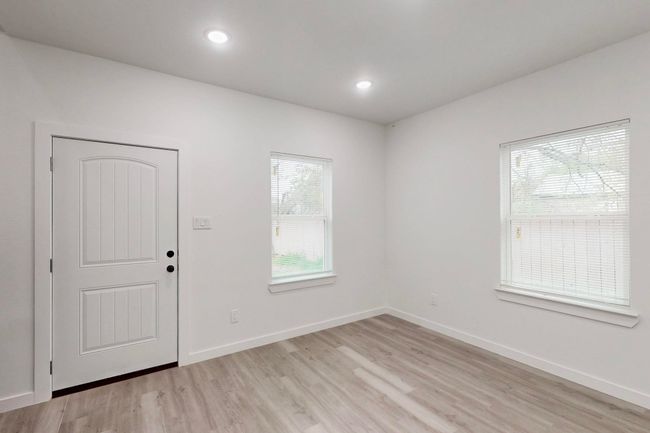A - 1213 Mill St, House other with 3 bedrooms, 3 bathrooms and null parking in Gainesville TX | Image 16