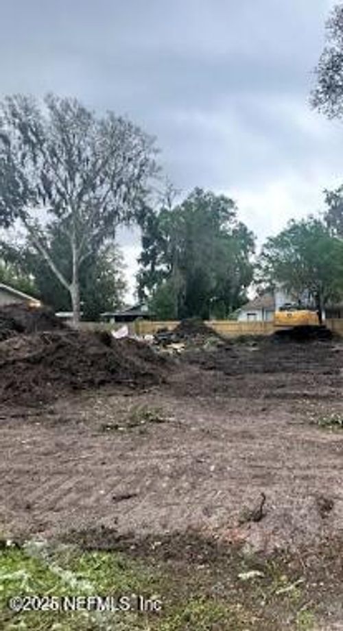 135 Hinson Ave, Jacksonville, FL, 32220-1842 | Card Image