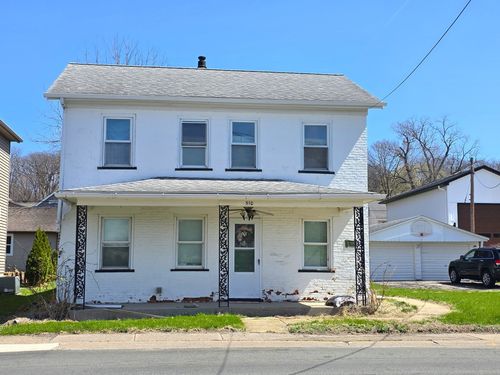 510 N Main St, Port Byron, IL, 61275-9003 | Card Image