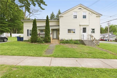 2 Seneca St, Baldwinsville, NY, 13027-2361 | Card Image