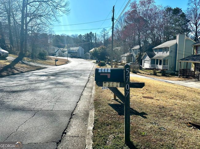 5707 Western Hills Dr, House other with 3 bedrooms, 3 bathrooms and null parking in Norcross GA | Image 36