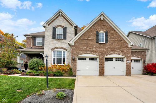 2790 W High Grove Cir, Zionsville, IN, 46077-2209 | Card Image