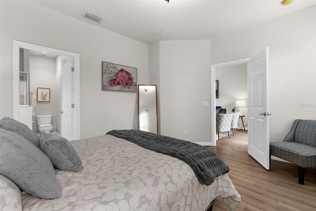 11819 Tempest Harbor Loop, House other with 3 bedrooms, 2 bathrooms and null parking in VENICE FL | Image 12