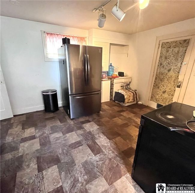 207 N Clinton St, House other with 3 bedrooms, 2 bathrooms and null parking in Olean NY | Image 17