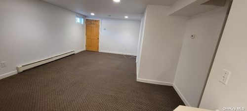 203 Parkside Ave, Miller Place, NY, 11764-3523 | Card Image