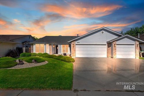 5651 N Crimson Way, Boise, ID, 83703-2841 | Card Image