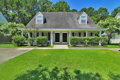 2140 Kings Gate Ln, Mount Pleasant, SC, 29466-8136 | Card Image