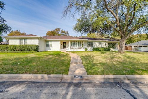 3772 Arroyo Rd, Fort Worth, TX, 76109-3409 | Card Image
