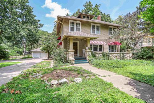 1728 Fairchild, Manhattan, KS, 66502 | Card Image