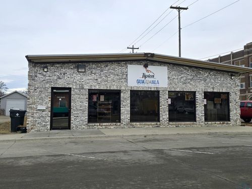 125 E 22nd St, South Sioux City, NE, 68776-3022 | Card Image