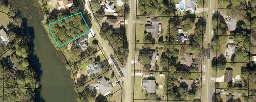 20 Winchester Way, Crestview, FL, 32539-8952 | Card Image