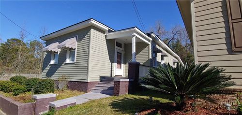 114 Adair St, savannah, GA, 31404-1704 | Card Image
