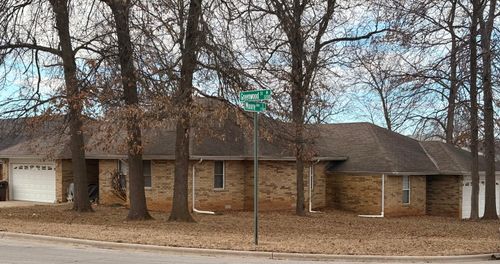 2767/3221 Moore / Greenwood Street, Springfield, MO, 65807 | Card Image