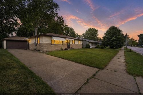 962 Coppens Road, GREEN BAY, WI, 54303 | Card Image