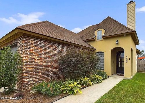 300 Highland View Dr, Youngsville, LA, 70592-6080 | Card Image