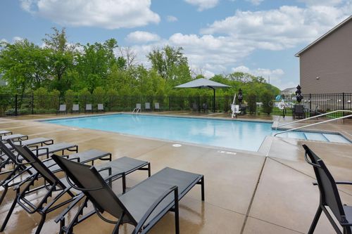 10800 Orchid Ln N, Maple Grove, MN, 55369-2211 | Card Image