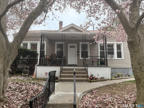 48 Matthews St, Waterbury, CT, 06704-2929 | Card Image