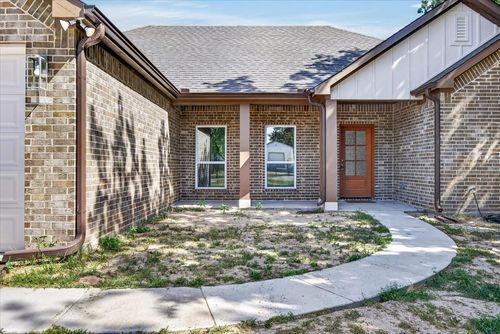 140 Bedfords Bnd, Gun Barrel City, TX, 75156-4205 | Card Image