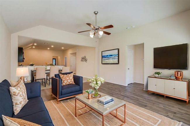 20615 Footstep Path, House other with 3 bedrooms, 2 bathrooms and 2 parking in Katy TX | Image 15