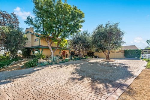 24971 Kit Carson Rd, Hidden Hills, CA, 91302-1136 | Card Image