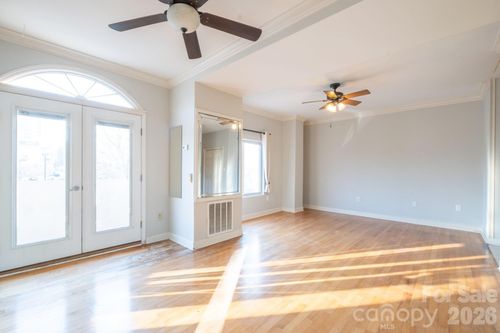 106-2161 Peachtree Road Ne, Atlanta, GA, 30309 | Card Image