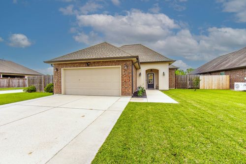 317 Highland Oaks Ave, Gray, LA, 70359-1819 | Card Image