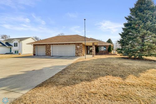 1118 Lyndon Ave S, Glyndon, MN, 56547-4419 | Card Image