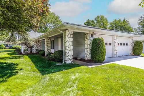 616-A Lemington Plz, Monroe, NJ, 08831-7252 | Card Image